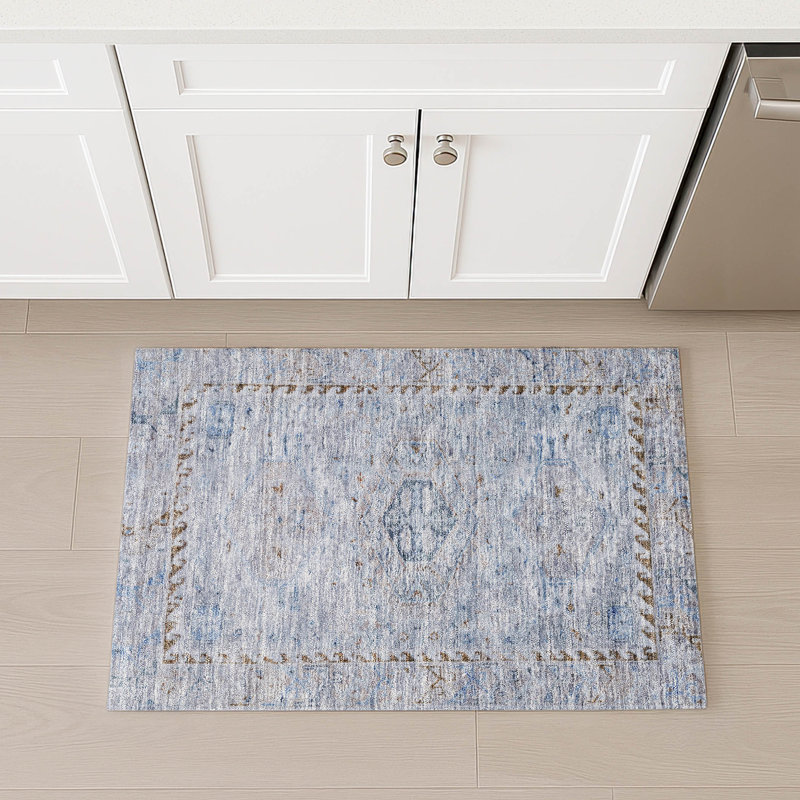 Machine Washable Indoor/Outdoor Chantille ACN2357 Traditional Rug, Rectangle 1'8" x 2'6"