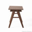 Bureau en bois avec tiroirs
