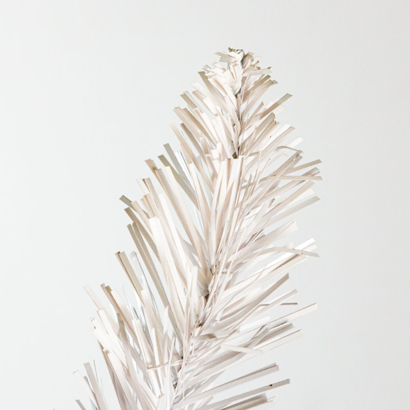 Charmante couronne de 24 pouces en PVC avec 50 lumières DEL blanc chaud