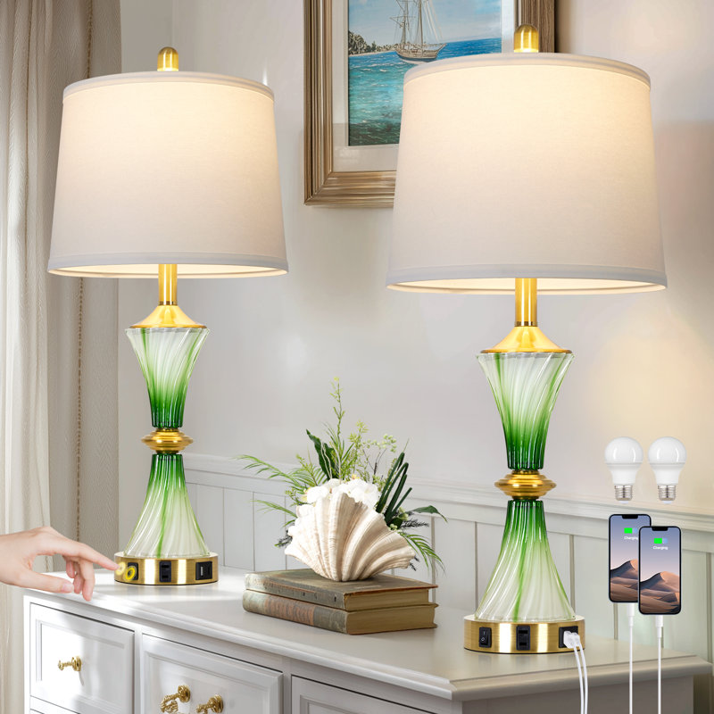 Lampe de table USB en verre 28 po Gracelan, ampoules incluses, Laiton antique / vert