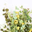 Arrangement de pivoines en fausse fleur-70740302