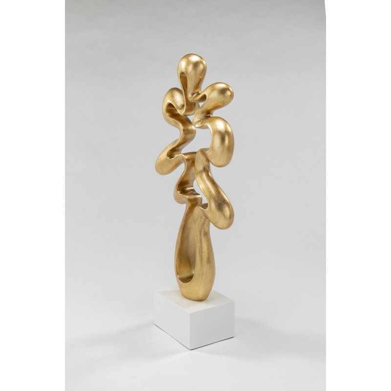 Figurines & Sculptures