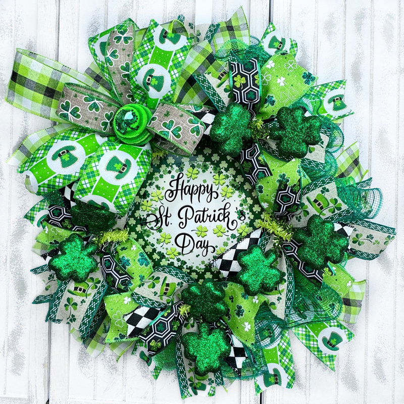 Handcrafted 18 " Wreath