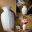 Vase à fleurs en céramique blanche