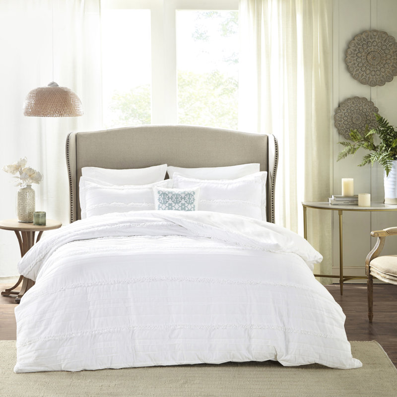 Housse de couette pour lit double / grand en microfibre avec volants et broderie