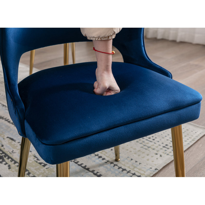 Khanya 19.75'' H Velvet Upholstered Oak Side Chair, Navy