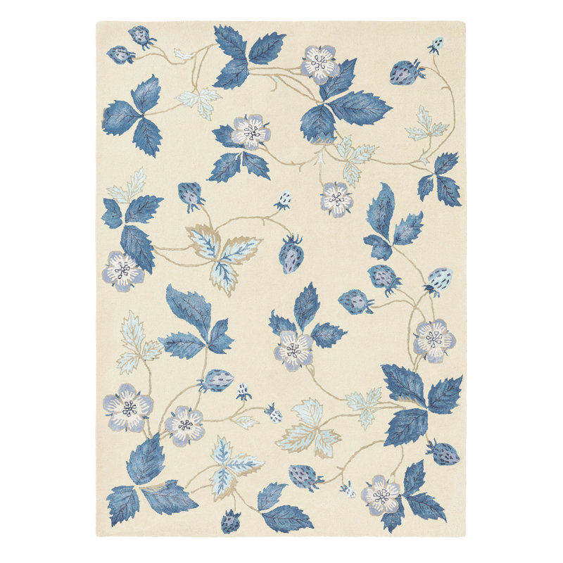 Hand Tufted Floral Area Rug in Cream/Blue, Rectangle 6'7" x 9'2"