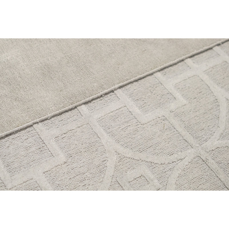Wool Geometric Area Rug in Light Gray