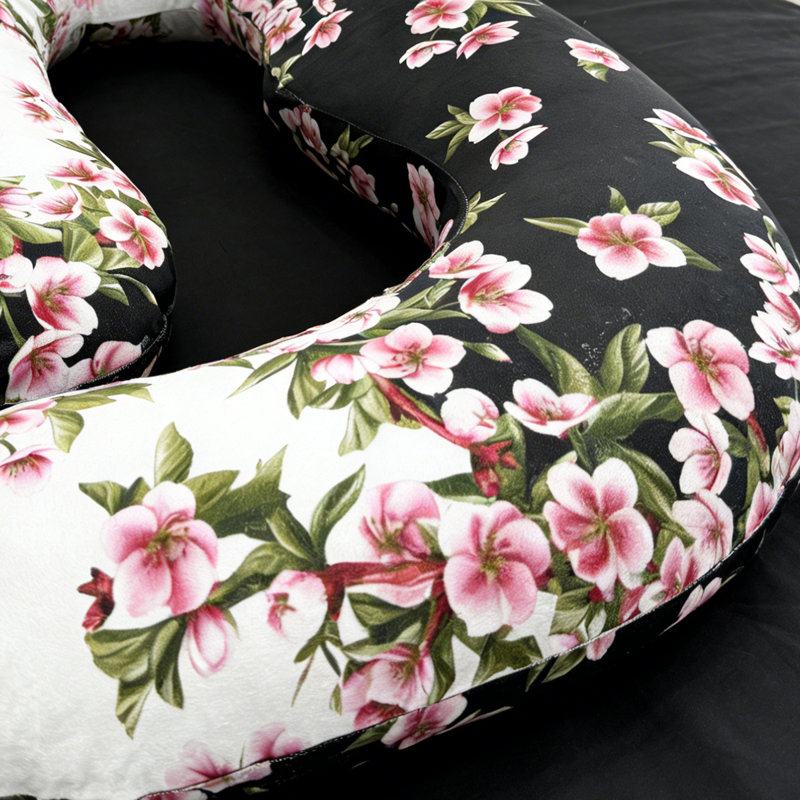 Très grand coussin de grossesse en forme de J, motif floral noir - Support ultime pour les dormeurs latéraux et soulagement de la maternité