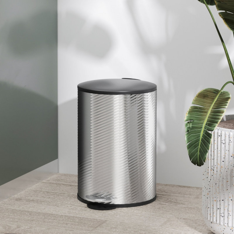20L Round Fingerprint-Resistant Stainless Steel Step Trash Can with Soft-Close Lid and Removable Inner Bucket for Kitchen and Small Spaces