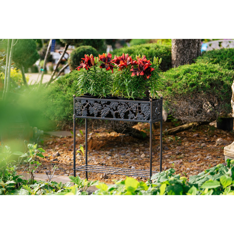 Frosten Metal Elevated Planter
