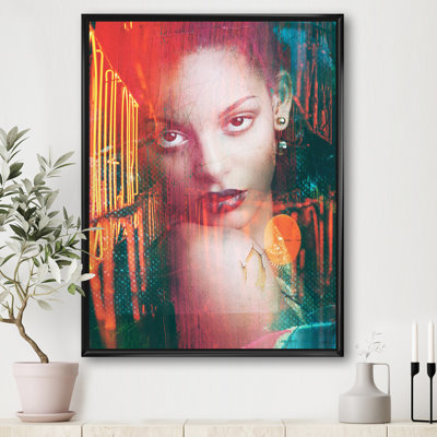 Portrait of Young African Black Woman Portrait - reproduction de photo sur toile