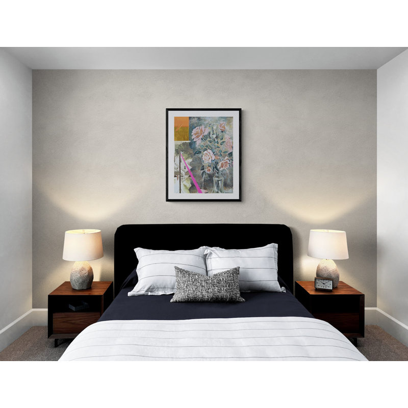 Fleurs à l'envers par Jphono 1, H 21,25 po x l 17,25 po, H 24 po x l 18 po, Papier avec cadre noir