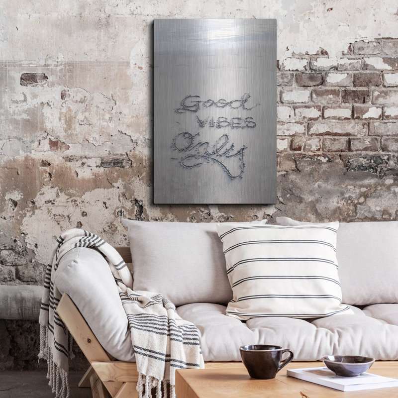 Art mural en métal Beachcrest Home ™ «Only Good Vibes» par Incado, H 36 po x l 24 po
