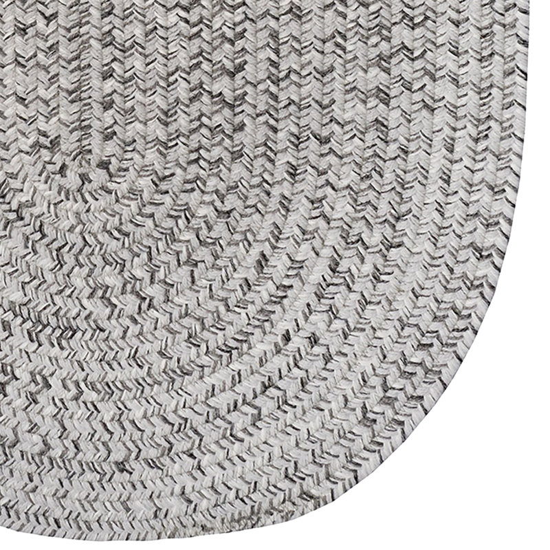 Windall Indoor / Outdoor Rug, Oval 24" x 36"