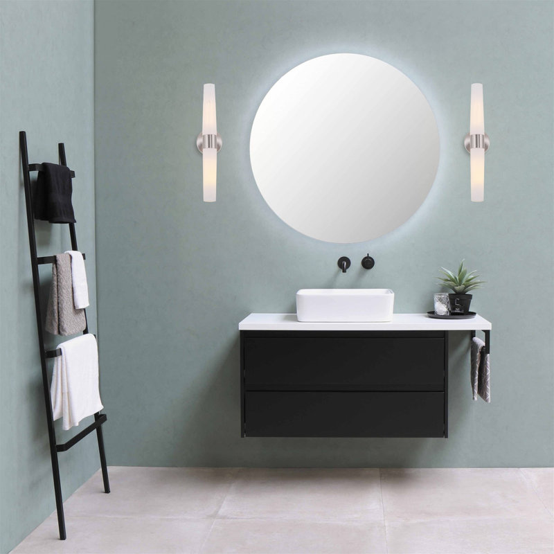 Vachel Armed Sconce