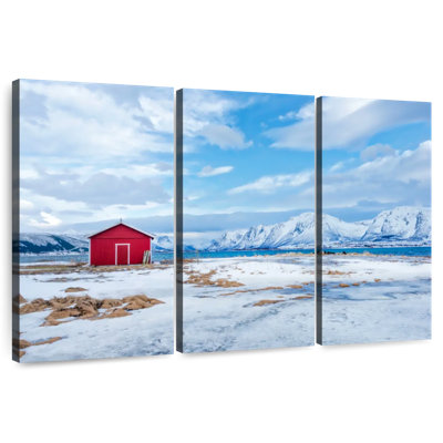 Wintry Norwegian Mountains