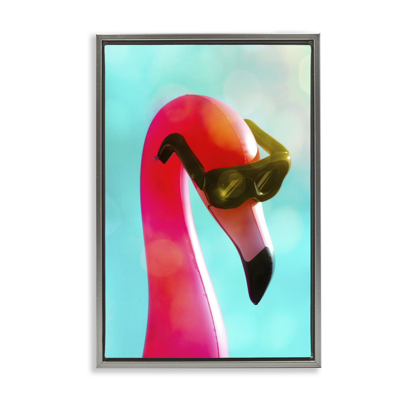  «Flamingo Basking in Bokeh», toile flottante encadrée par Graffi *ee Studios, Cadre flottant gris lustré, H 31 po x l 21 po