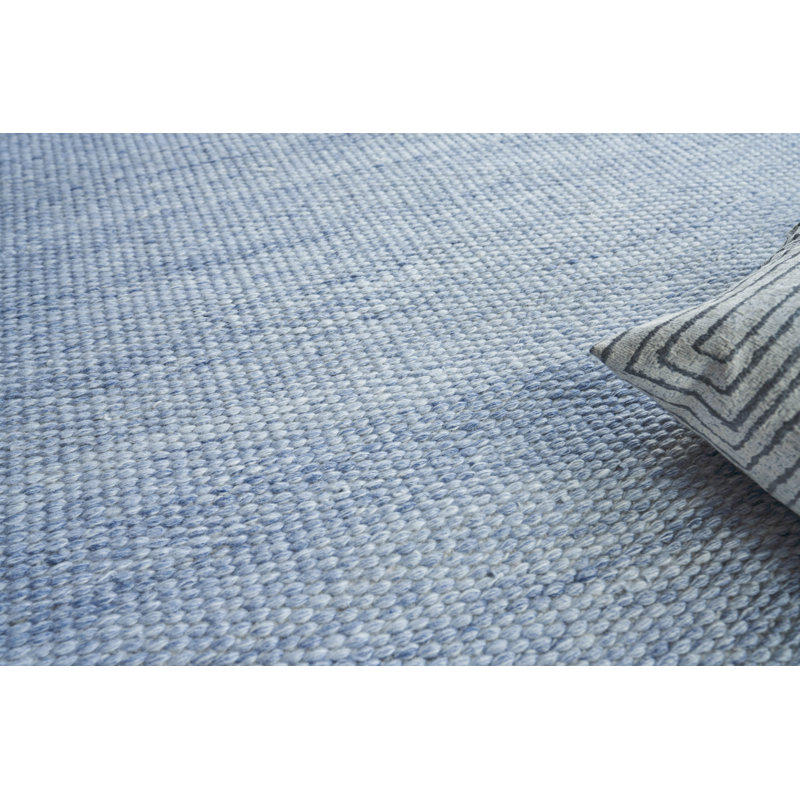 Loro Area Rug in Light Blue, Rectangle 2' x 3'