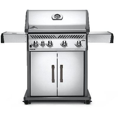 Gril à 4 brûleurs Rogue® 525 en acier inoxydable avec brûleur latéral et grilles en fonte