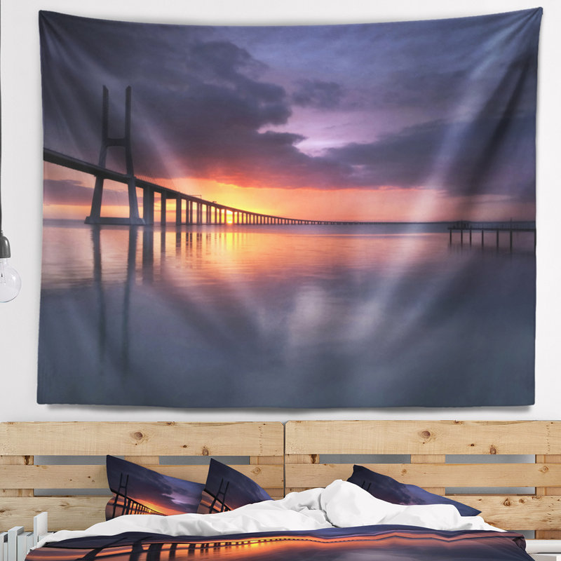 Tapisserie pour le portugal seascape vasco da gama bridge, H 32 po x l 39 po