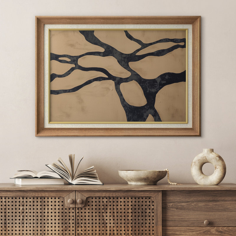 «Minimalist Abstract Black Tree Branches on Beige», reproduction d'art encadrée sur papier, H 26 po x l 36 po x P 1,5 po