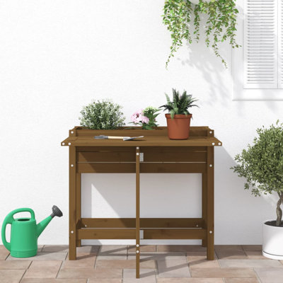Brenika Elevated Planter