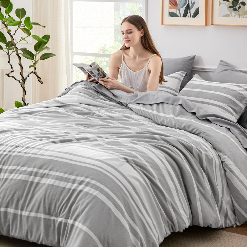 Bedsure Comforter Set 7 Pieces, Bedding Set for Bed Reversible, Cationic Dyeing Bed in a Bag with Comforter, Sheets, Pillowcases & Shams
