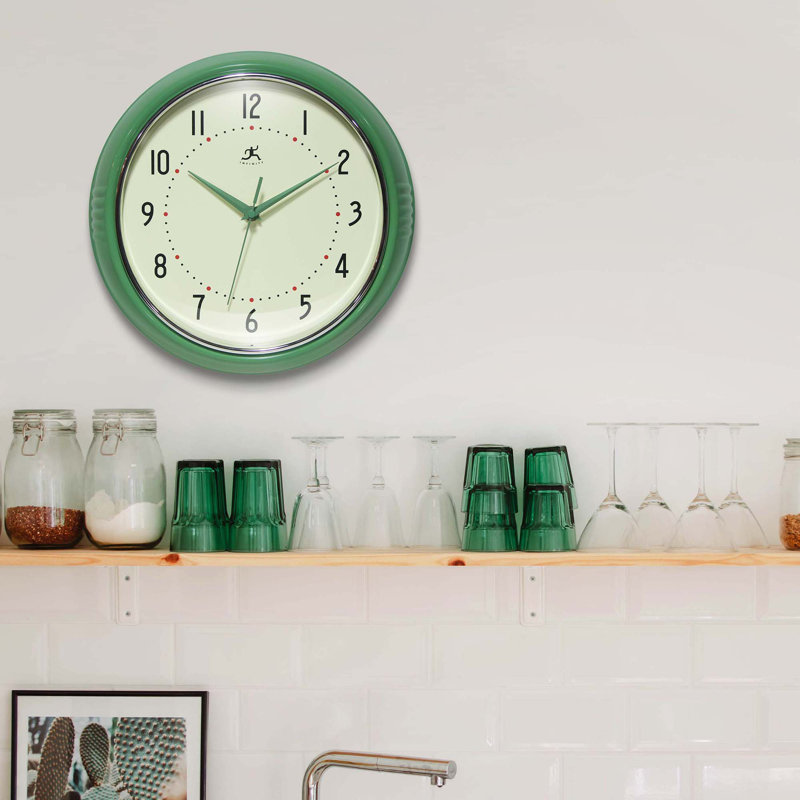 Desdra Metal Wall Clock, Green