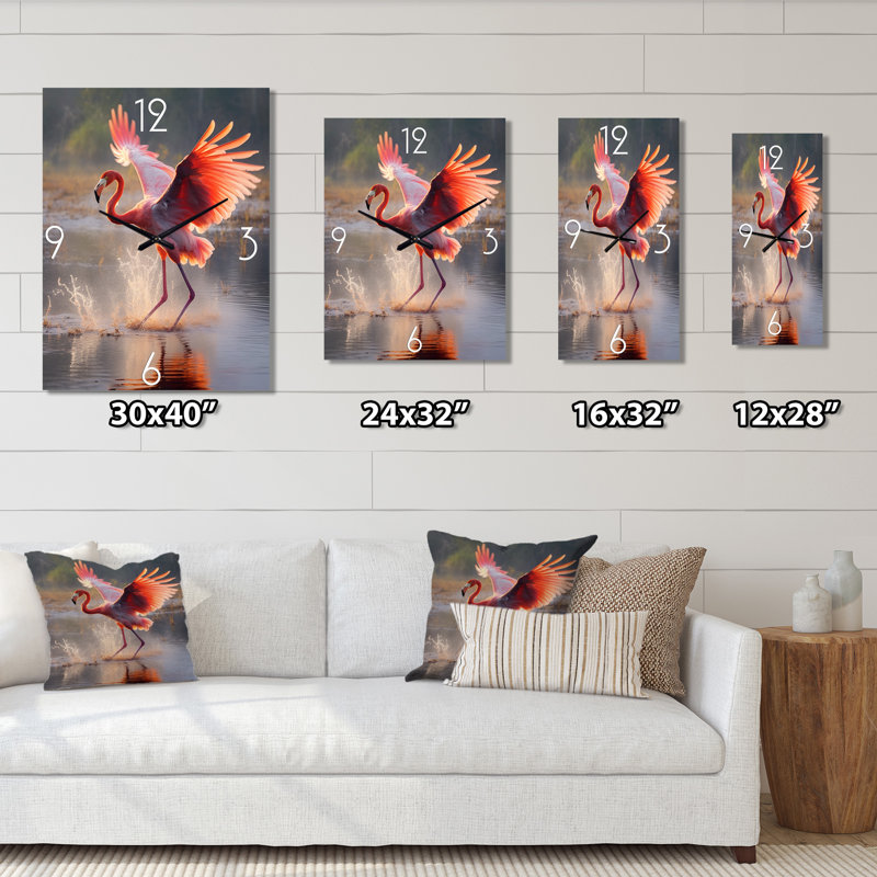 Horloge murale flamant rose majestueux déployant ses ailes - animaux, Moyen