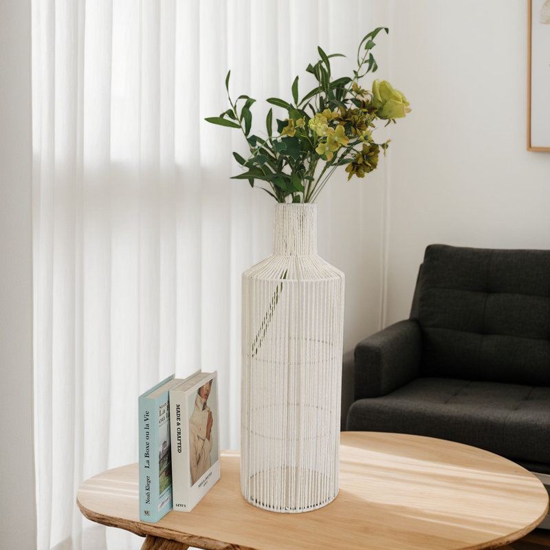 Vase en papier, H 24 po x l 8,25 po x P 8,25 po, Blanc
