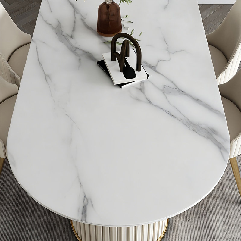 Image de la table de salle à manger ovale en pierre frittée, H 29,5 po x L 70,8 po x l 31,5 po