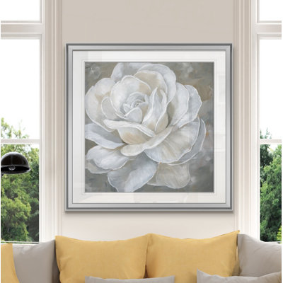Arminas " Bombshell Bloom II "