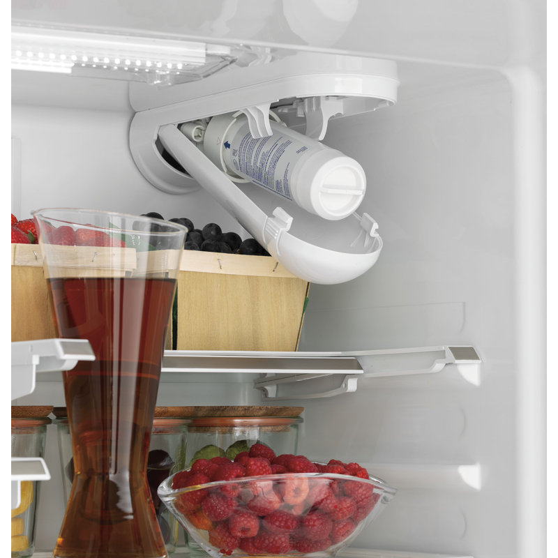 33" Counter Depth French Door 18.6 cu. ft. Smart ENERGY STAR Refrigerator, Matte White/Brushed Bronze