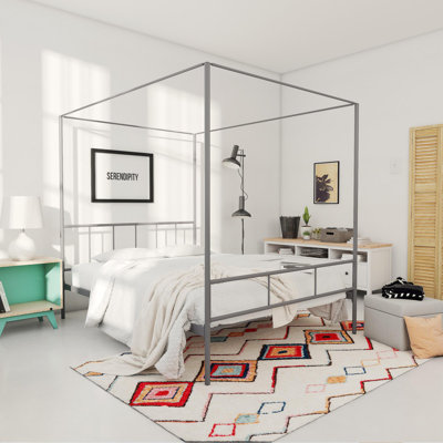 Lagano Metal Bed
