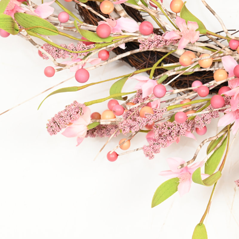 Couronne florale 18 po en forme de grappe de baies pour printemps