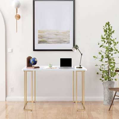 Bureau d'écriture blanc et doré