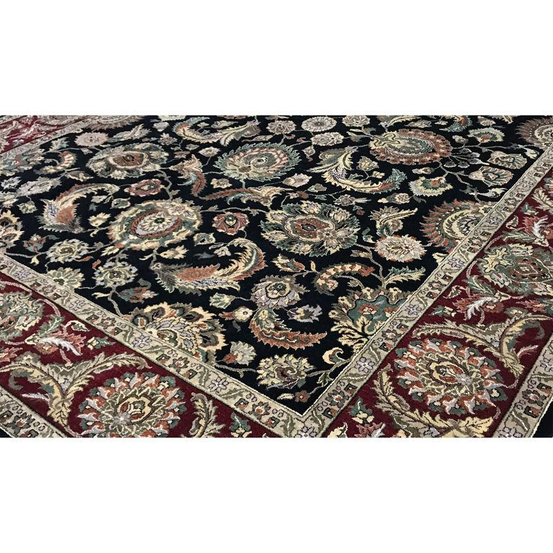 Tapis rouge et noir noué à la main de haute qualité