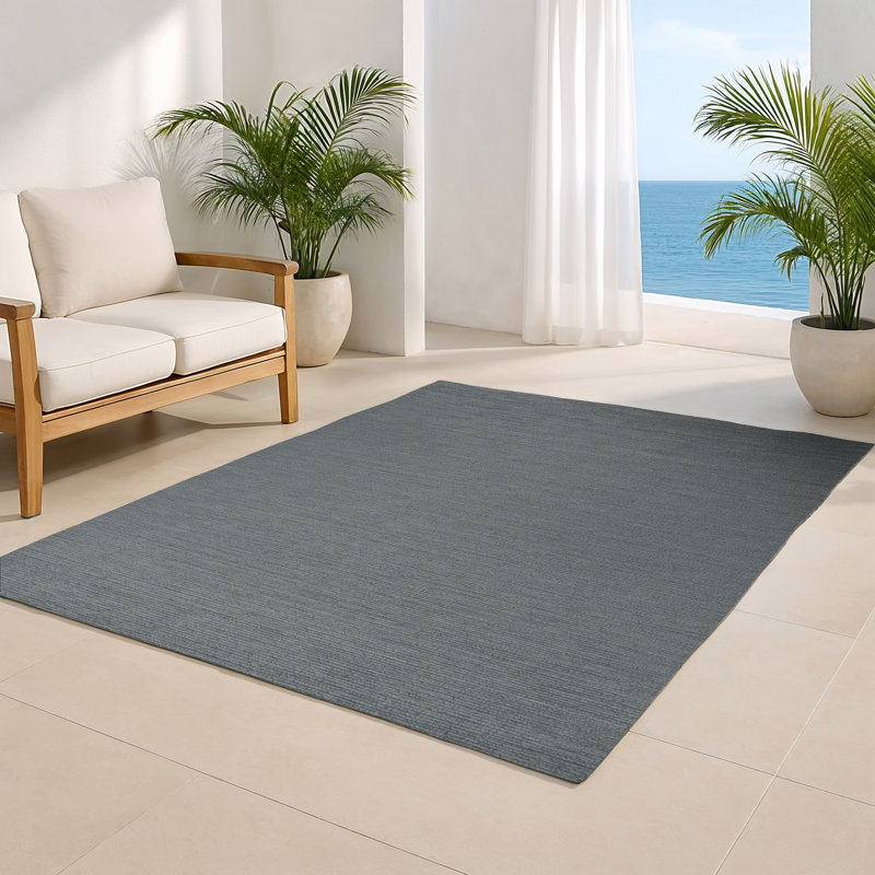Solid Gray Indoor and Outdoor Area Rug, Rectangle 2' x 3'