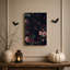 Art sur toile rose et mauve entouré de perles-137123064