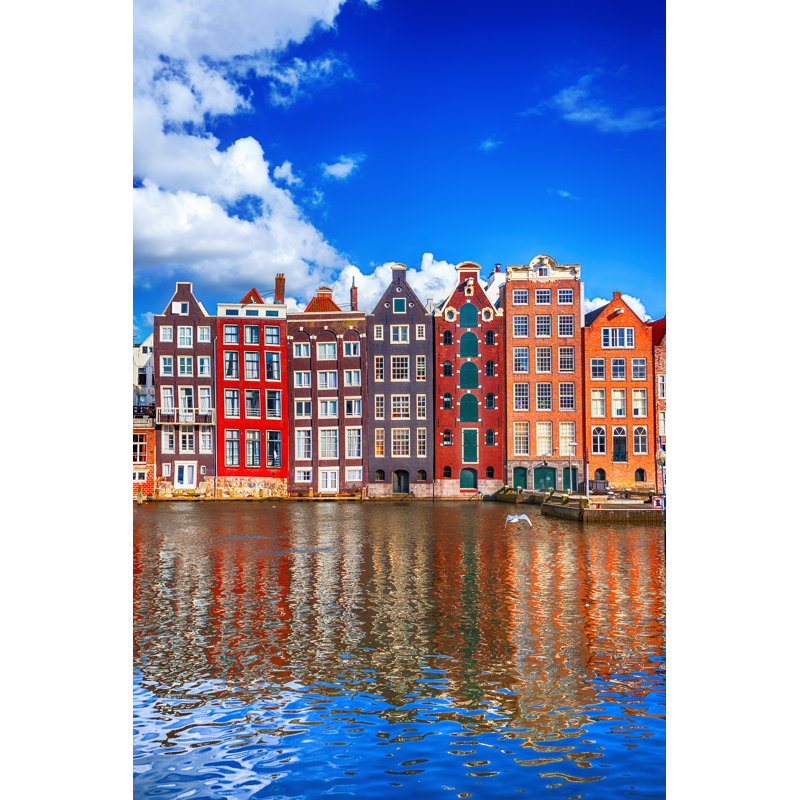 Maisons féerales à Amsterdam par Adisa, H 12 po x l 8 po