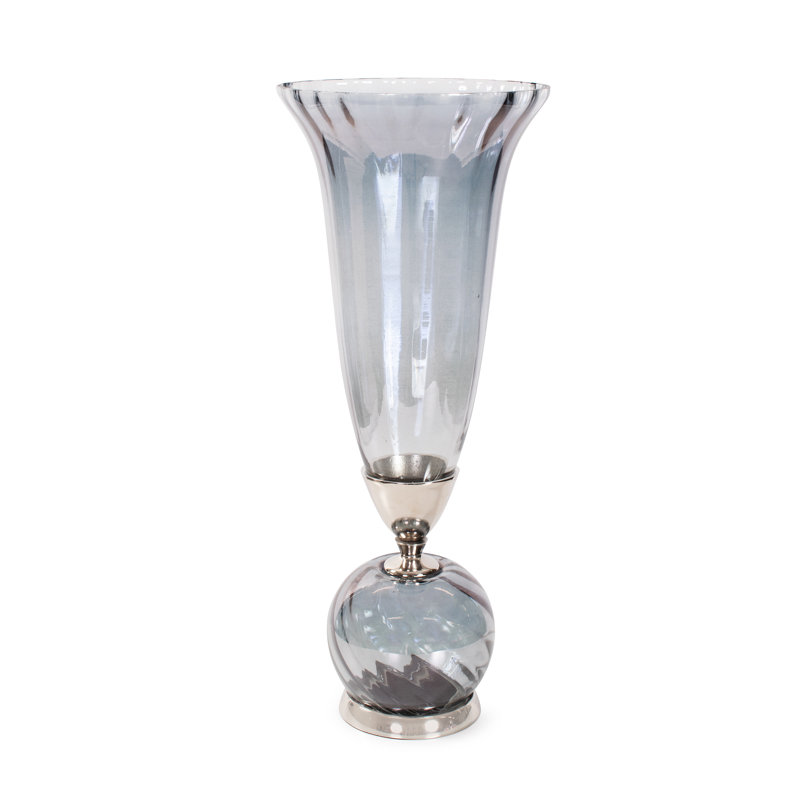Petit vase Ayers, Basse