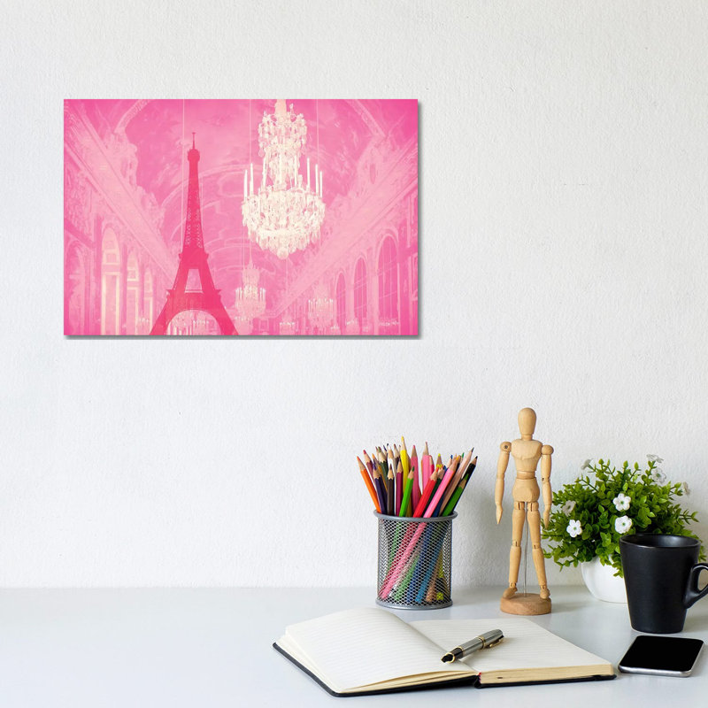 «Chandelier Eiffel Tower Rose» par Ruby and B - impression sur toile tendue, H 8 po x l 12 po x P 0,75 po
