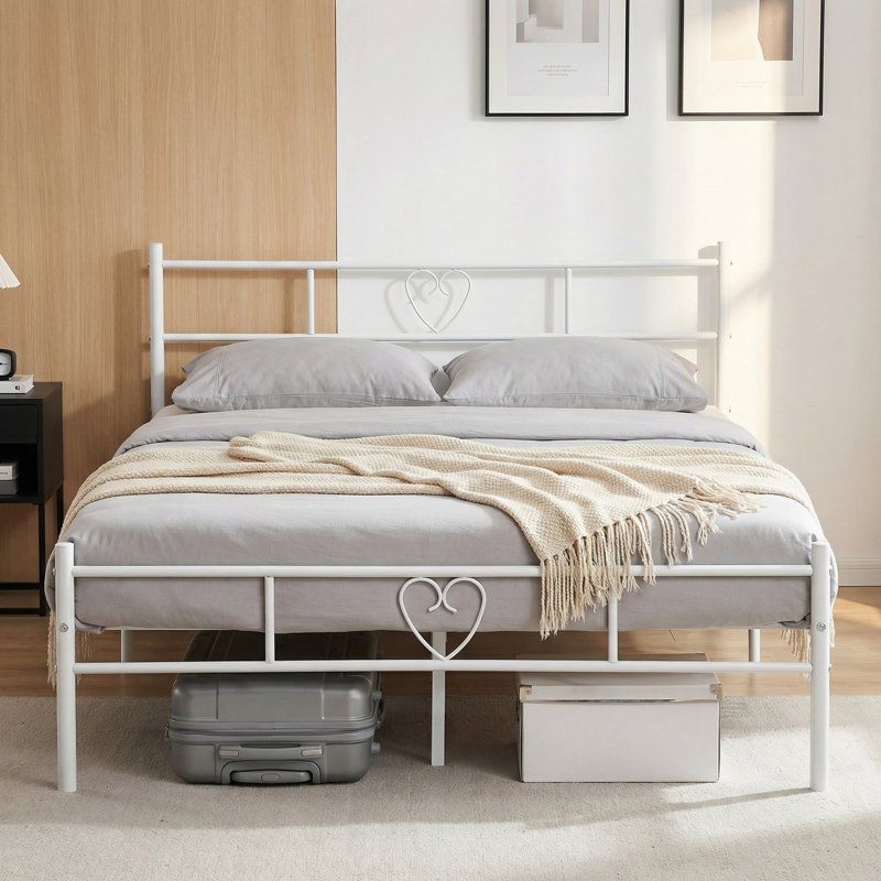 Aaru Heart Design Metal Bed Frame with Headboard & Footboard, White, Double (4'6)