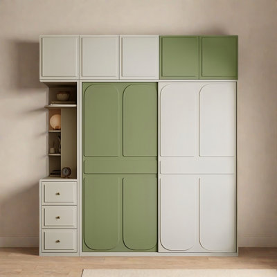Simple Color Matching Wardrobe