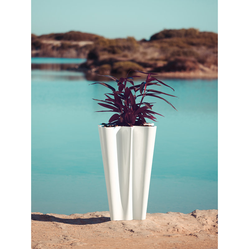 Bye-Bye Resin Pot Planter, Ice, 39.25" H x 23.5" W x 22" D