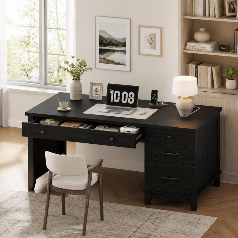 Bureau de direction en bois de style ferme, 136 cm (53,5 pouces), avec station de recharge intégrée, tiroirs de rangement et classeur réglable, noir