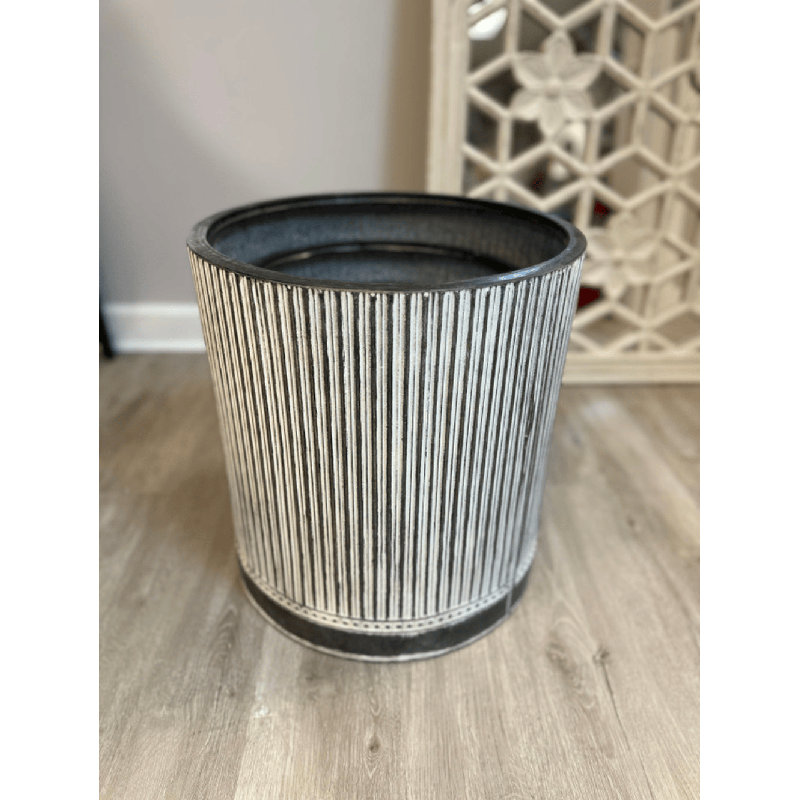 Gracie Oaks Decorative Bin