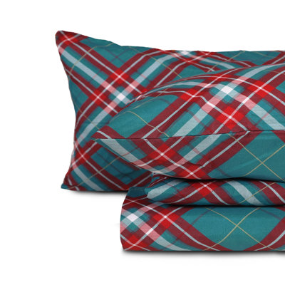 Gogreen 4PC Queen Christmas Sheet Set Deep Pocket Fit 16", Breathable Microfiber Soft Queen Sheet Set Warm Sheets, Luxury Hotel Style Christmas Decor Queen Bed Sheet Set, Christmas Gift