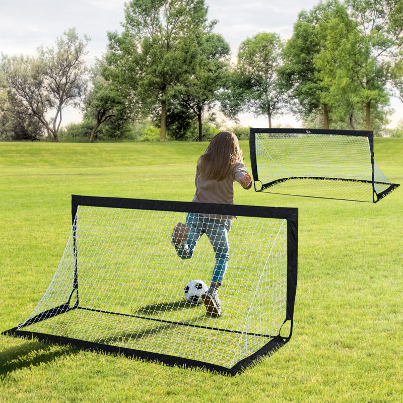 HOMCOM Steel Soccer with Carrying Case, Black/White